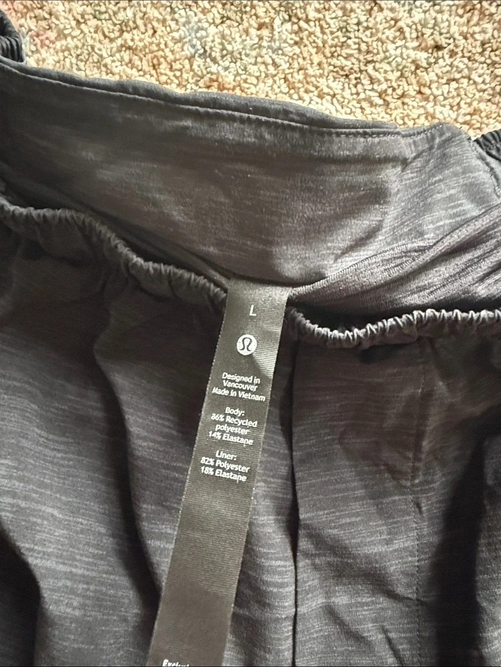 lululemon athletica Men's Black Athletic Shorts 6”inseam  Training Short size L